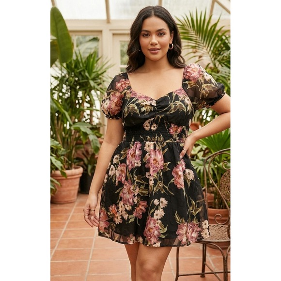 Lily Rose Dresses & Skirts - Lily Rose Floral Puff Sleeve Smocked Mini Dress Black Mauve Size Small